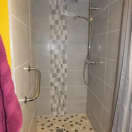 L'escarbotine Couette-café 3*